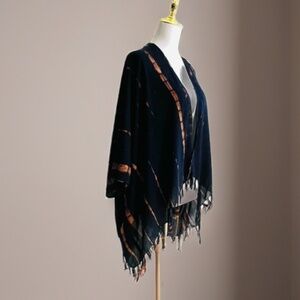 0131 / Black Brown Tie Dye Outer With Fringes